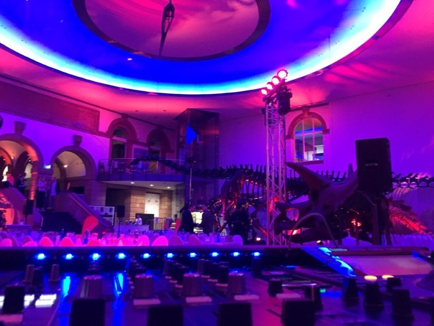 Atmolicht, Discjockey-Frankfurt - DJ Oliver
